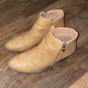 3/$10 Ankle booties